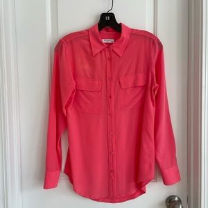 New Equipment Slim Signature long sleeve Silk Blouse in watermelon Pink XS